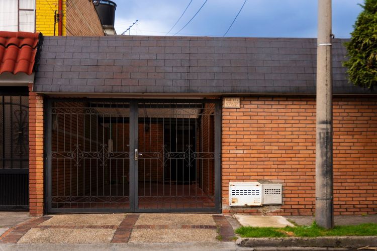 Casa en Venta en La esmeralda, Bogotá - Imagen 1