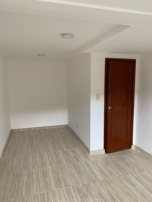 Casa en Venta en La esmeralda, Bogotá - Miniatura 16
