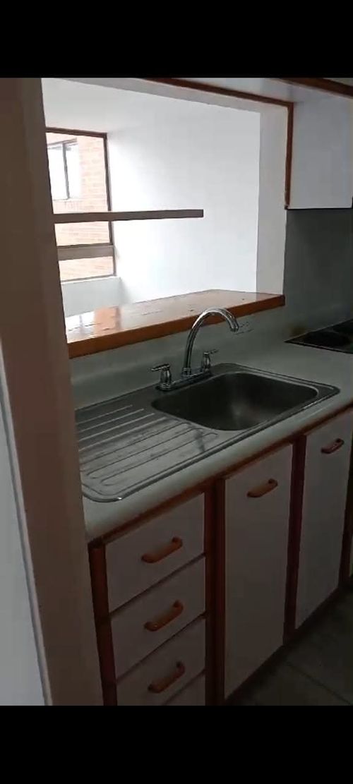 Apartaestudio en Venta en San patricio, Bogotá - Miniatura 2