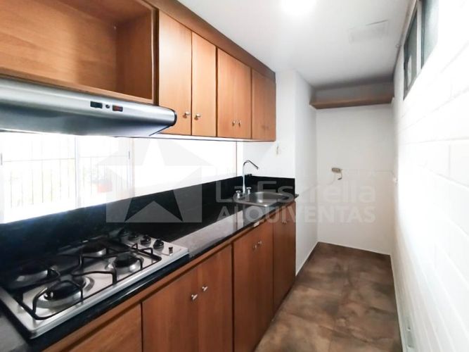 Apartamento en Arriendo en Vía Las Palmas, Medellín - Miniatura 2