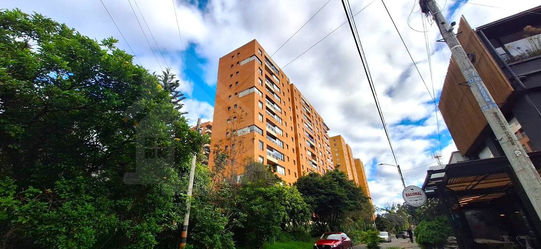 Apartamento en Venta en Santa ana occidental, Bogotá - Miniatura 2