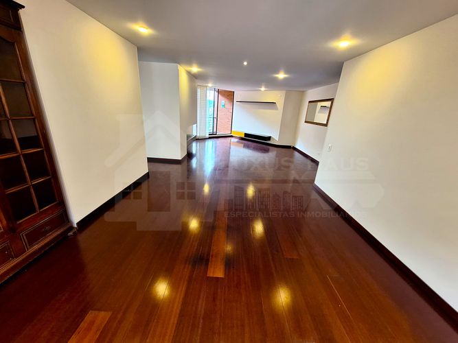 Apartamento en Venta en Santa ana occidental, Bogotá - Miniatura 3