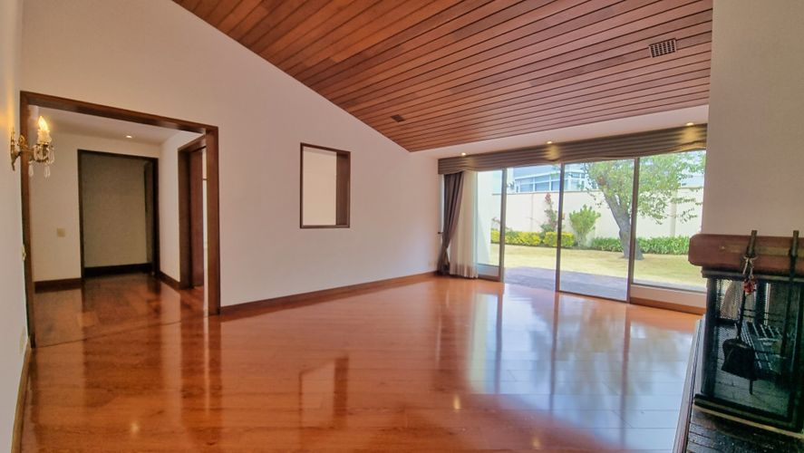 Oficina en  Arriendo en Santa barbara alta, Bogotá - Miniatura 5