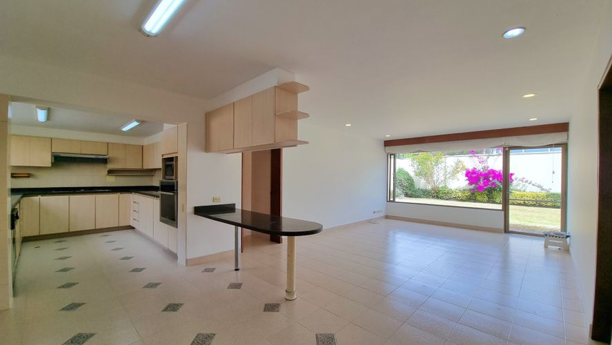 Oficina en  Arriendo en Santa barbara alta, Bogotá - Miniatura 11