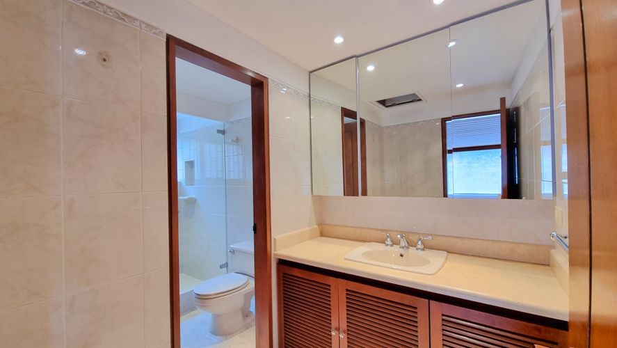 Oficina en  Arriendo en Santa barbara alta, Bogotá - Miniatura 17