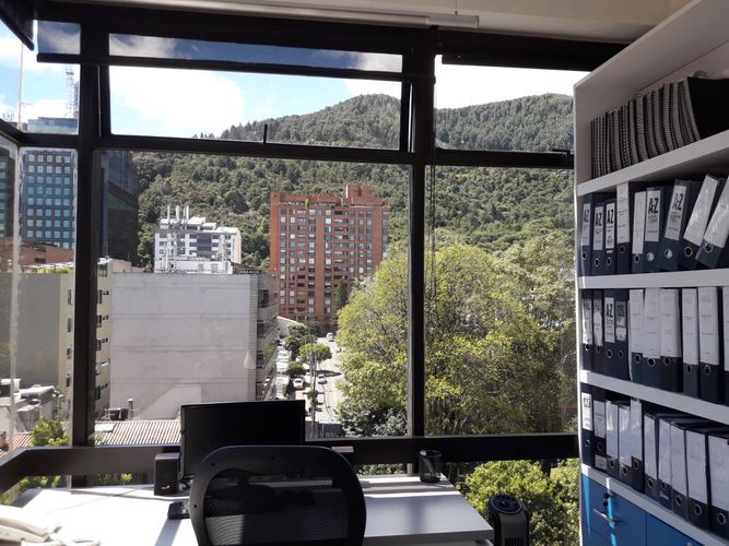 Oficina en  Arriendo en Chicó Reservado, Bogotá - Miniatura 13