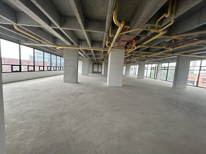 Oficina en arriendo en Fontibon, Bogotá - Miniatura 4