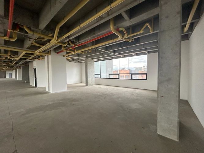 Oficina en arriendo en Fontibon, Bogotá - Miniatura 18