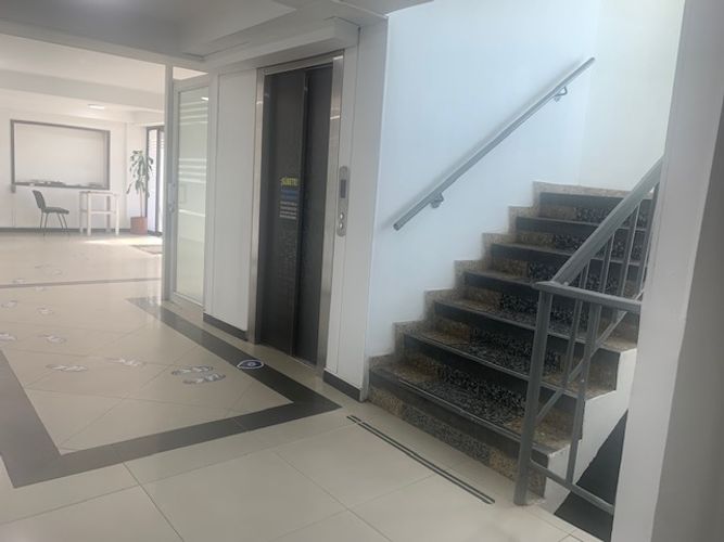 Edificio en arriendo en Normandia, Bogotá - Miniatura 4
