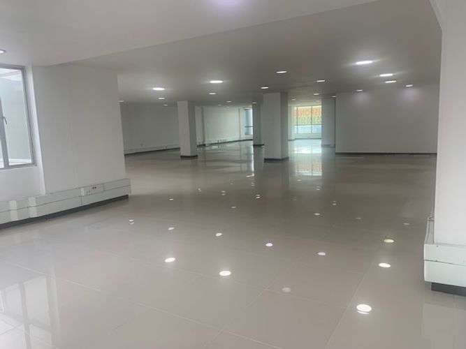Edificio en arriendo en Normandia, Bogotá - Miniatura 12