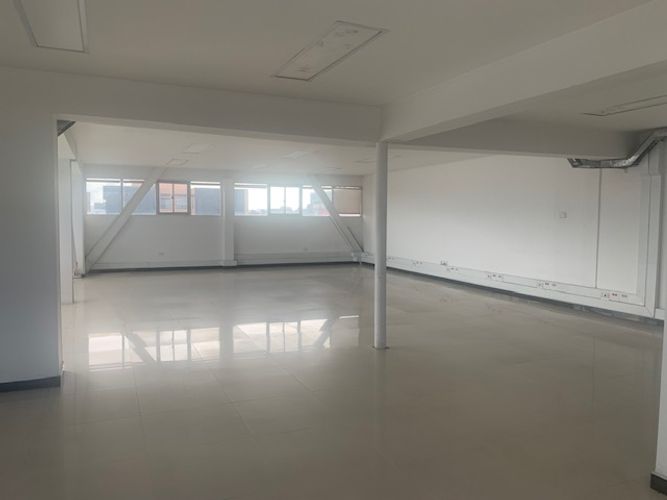 Edificio en arriendo en Normandia, Bogotá - Miniatura 20