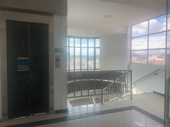 Edificio en arriendo en Normandia, Bogotá - Miniatura 29