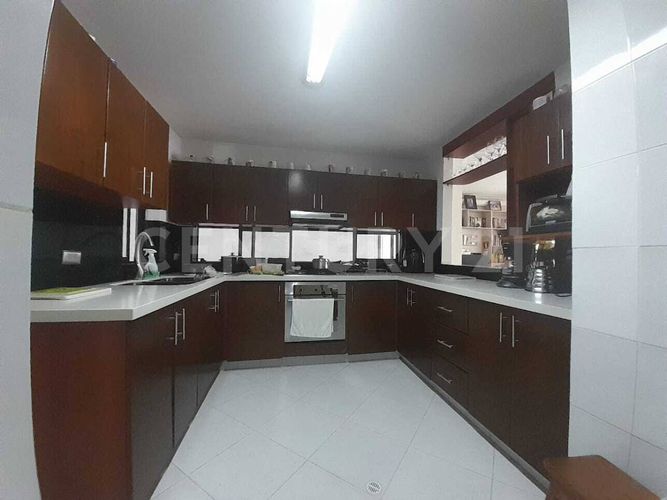 Apartamento en  Venta en Laureles, Medellín - Miniatura 2