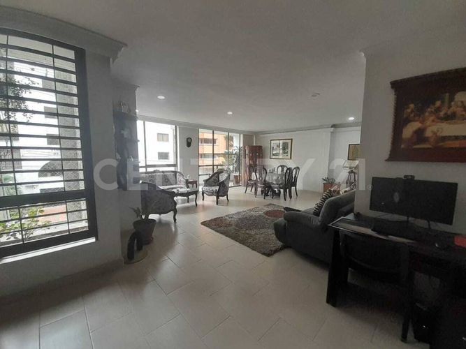 Apartamento en  Venta en Laureles, Medellín - Miniatura 3