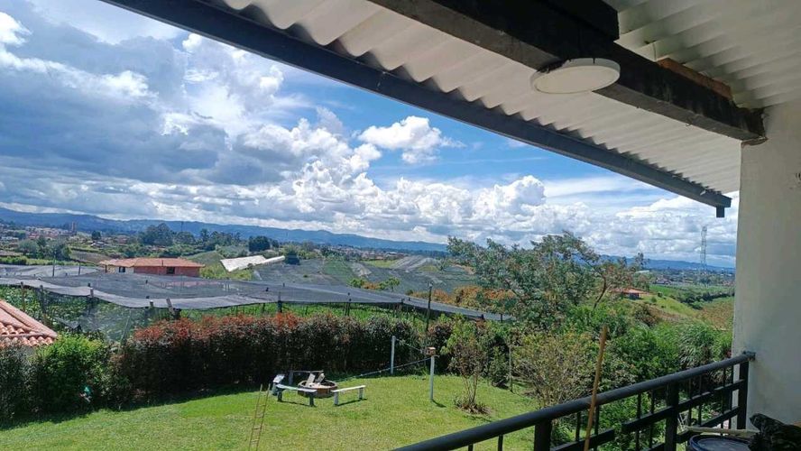 Finca en Arriendo en El carmen de viboral - Miniatura 17