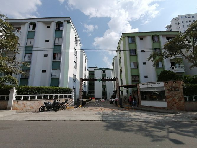 Apartamento en Arriendo en Rincon de los caballeros, Bucaramanga - Imagen 1