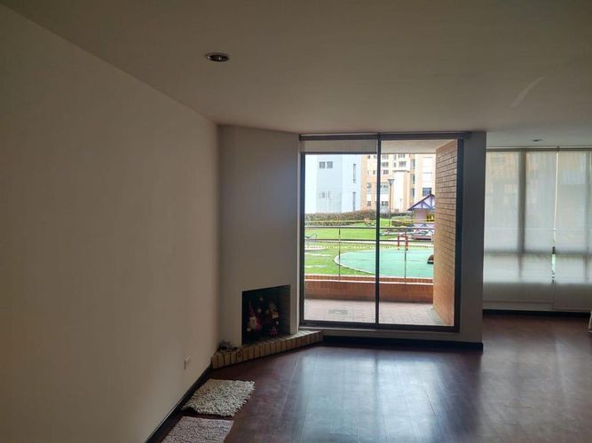 Apartamento en Arriendo en Colina Campestre, Bogotá - Miniatura 2