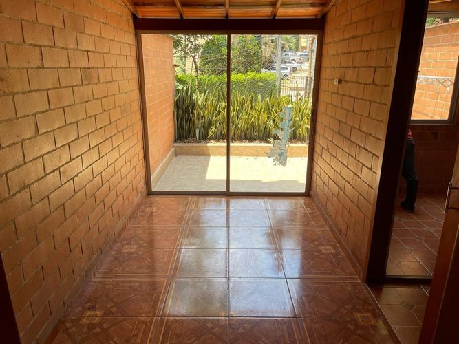 Casa en Arriendo en Suramérica, La estrella - Miniatura 4