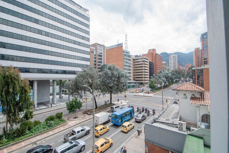 Oficina en venta en Quinta camacho, Bogotá - Miniatura 4