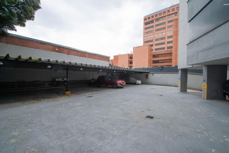 Oficina en venta en Quinta camacho, Bogotá - Miniatura 24