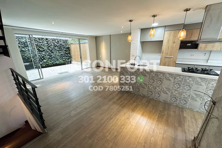 Casa en Arriendo en Altos del poblado, Medellín - Miniatura 2