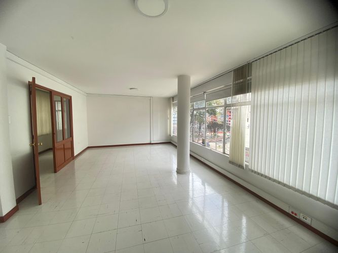 Edificio en Venta en Chapinero, Bogotá - Miniatura 2