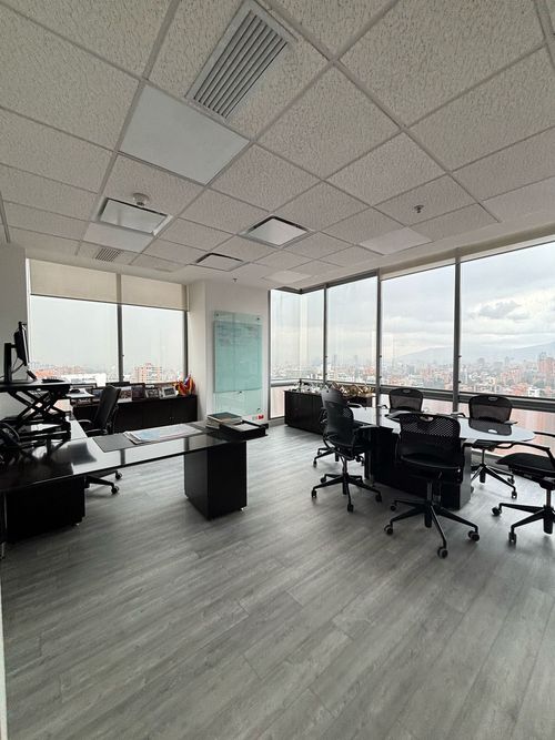 Oficina en Arriendo en El nogal, Bogotá - Miniatura 15
