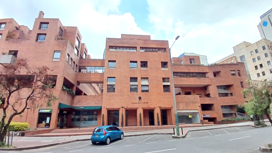 Apartamento en  Venta en Parque Central Bavaria, Bogotá - Miniatura 2