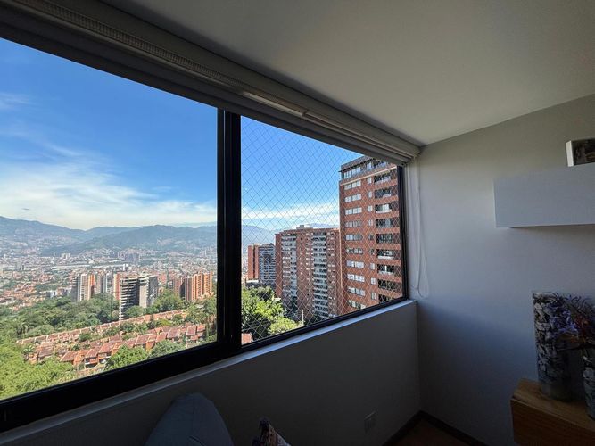 Apartamento en Venta en Loma del Escobero, Envigado - Miniatura 10