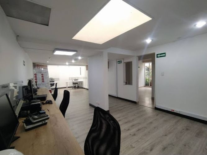 Oficina en Arriendo en Santa Barbara, Bogotá - Miniatura 11