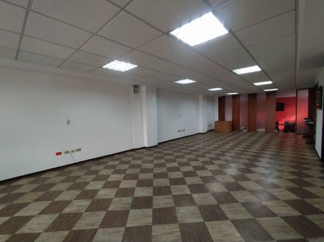 Edificio en Arriendo en Normandia, Bogotá - Imagen 1