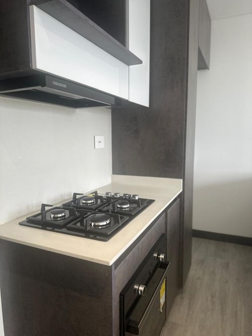 Apartaestudio en Arriendo en Pinares, Pereira - Miniatura 3