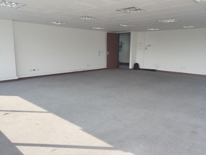 Oficina en  Arriendo en Fontibon, Bogotá - Miniatura 2