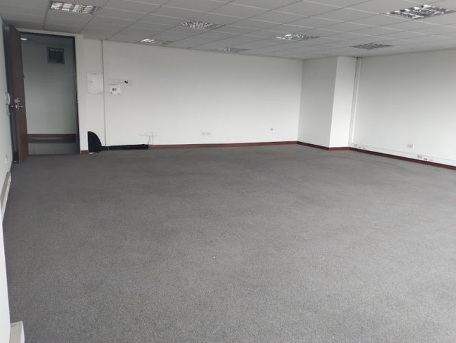 Oficina en  Arriendo en Fontibon, Bogotá - Miniatura 9