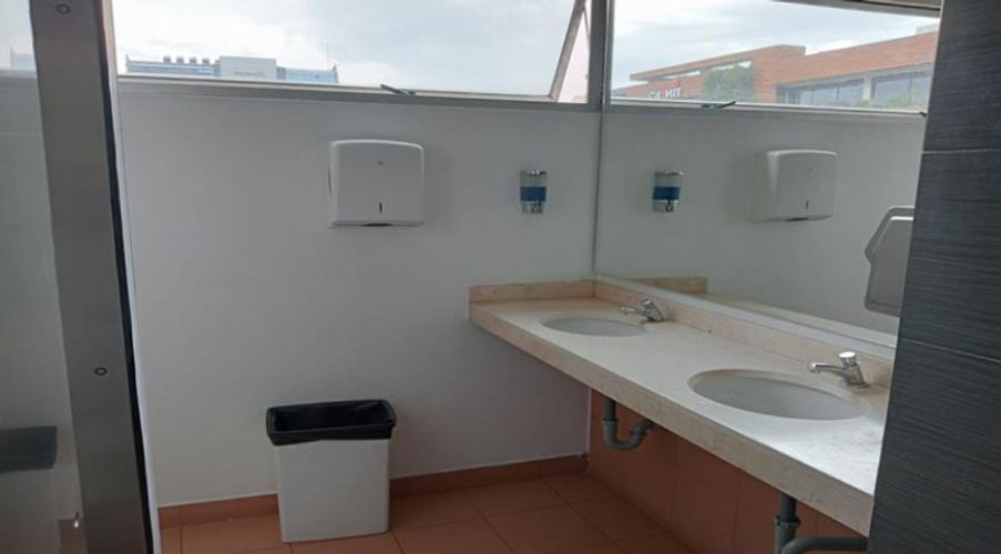 Oficina en  Arriendo en Chicó Alto, Bogotá - Miniatura 8