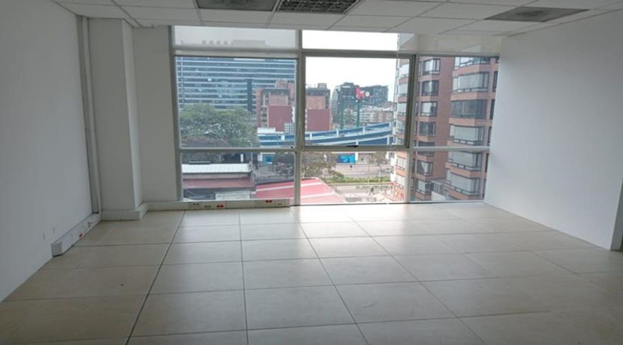 Oficina en  Arriendo en Chicó Alto, Bogotá - Miniatura 12