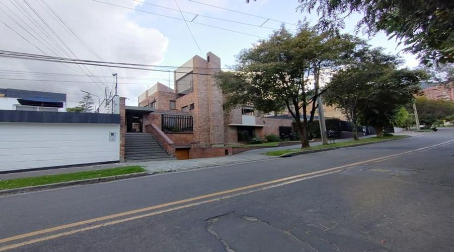 Casa en  Venta en Santa Barbara, Bogotá - Imagen 1