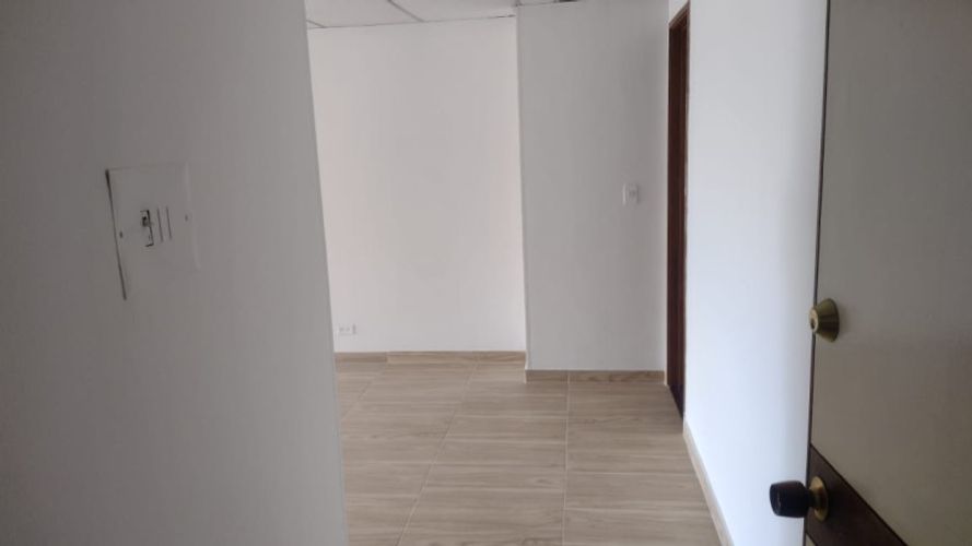 Oficina en  Venta en Santa Barbara, Bogotá - Miniatura 8