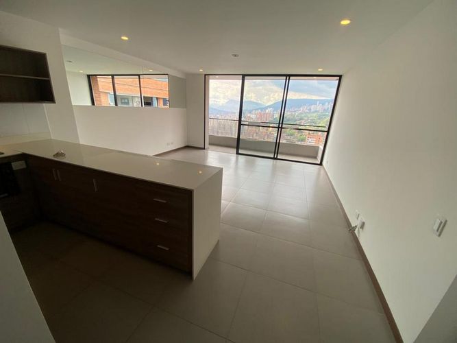 Apartamento en Arriendo en Loma del Escobero, Envigado - Imagen 1