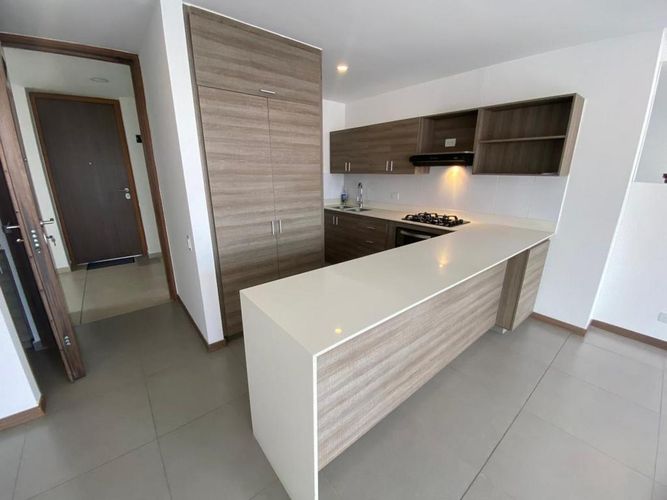 Apartamento en Arriendo en Loma del Escobero, Envigado - Miniatura 3