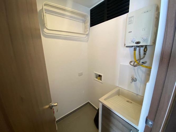 Apartamento en Arriendo en Loma del Escobero, Envigado - Miniatura 11