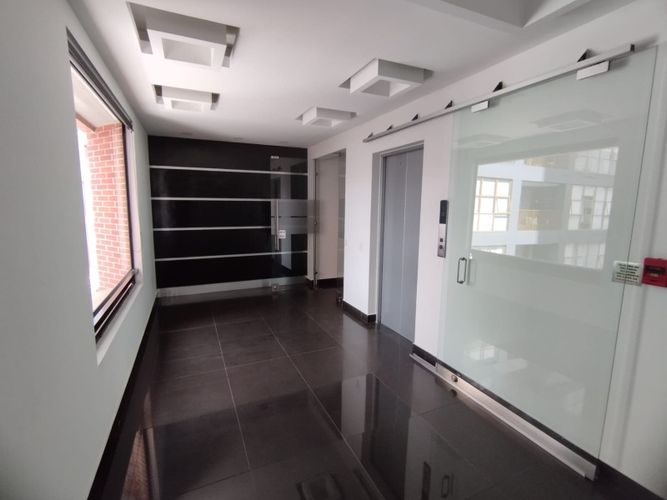 Oficina en  Arriendo en Chapinero, Bogotá - Imagen 1