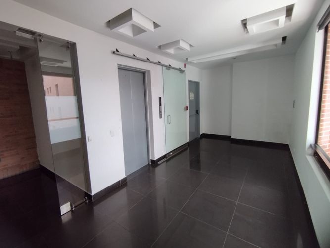 Oficina en  Arriendo en Chapinero, Bogotá - Miniatura 2