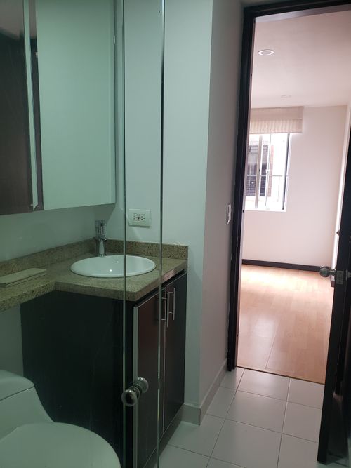 Apartaestudio en Venta en El Batán, Bogotá - Miniatura 28