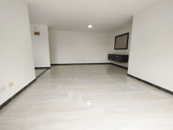 Apartamento en Arriendo en Calasanz, Medellín - Miniatura 3