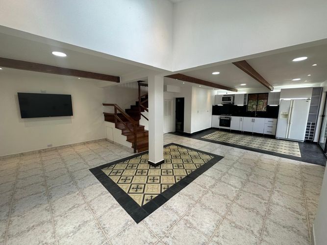 Finca en Arriendo en Santa Elena, Medellín - Miniatura 4
