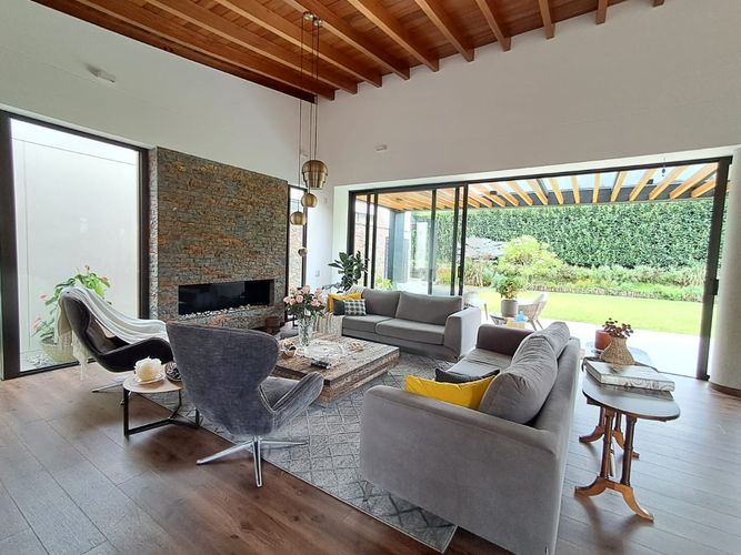 Casa en Arriendo en Llano Grande, Rionegro - Miniatura 4