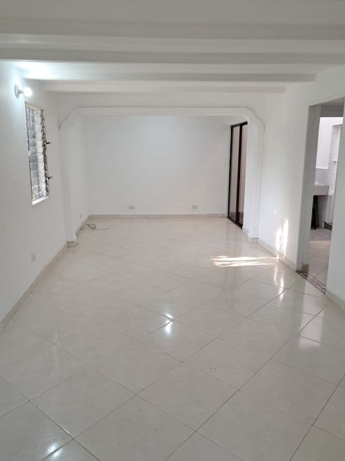 Casa en Arriendo en Milan - vallejuelos, Envigado - Miniatura 5