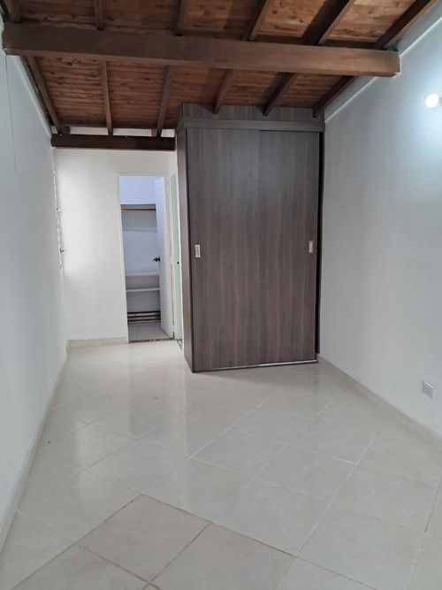 Casa en Arriendo en Milan - vallejuelos, Envigado - Miniatura 6