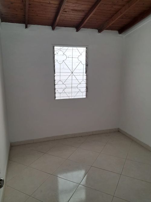 Casa en Arriendo en Milan - vallejuelos, Envigado - Miniatura 8